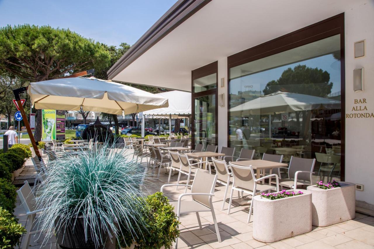 Residence Alla Rotonda ลิโดดิเยโซโล ภายนอก รูปภาพ